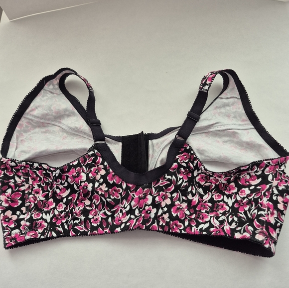 Floral Black and Pink Women's Bra. Full Coverage Wireless Front Closure 42 DDD - Picture 3 of 7